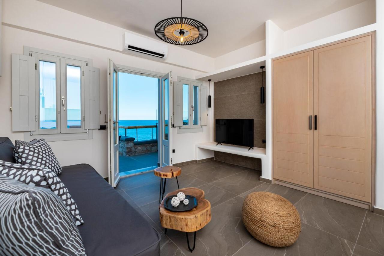 Neoma Luxury Suites คาร์เทราดอส ภายนอก รูปภาพ