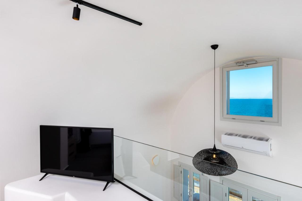 Neoma Luxury Suites คาร์เทราดอส ภายนอก รูปภาพ