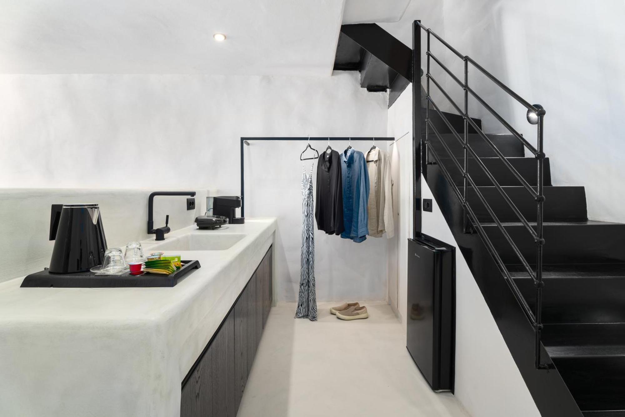 Neoma Luxury Suites คาร์เทราดอส ภายนอก รูปภาพ